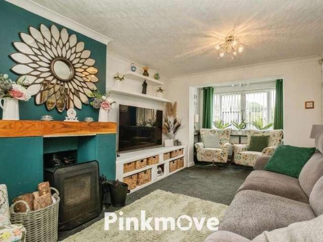 House for sale in Llanwern, Wales