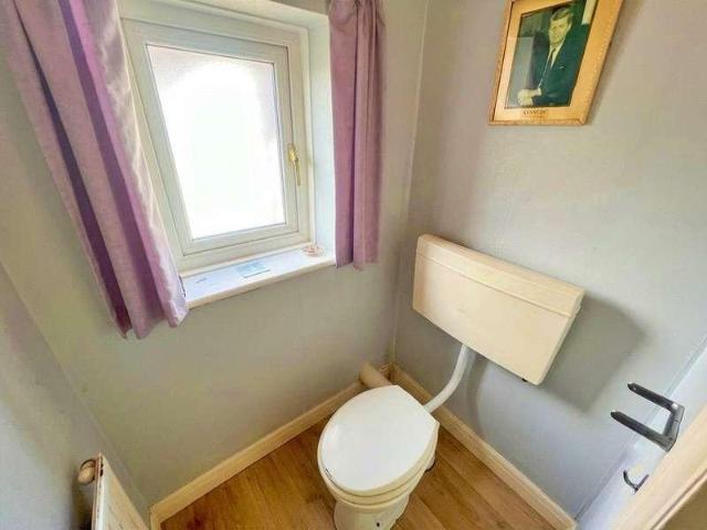 House for sale in London Borough of Ealing, Greenford