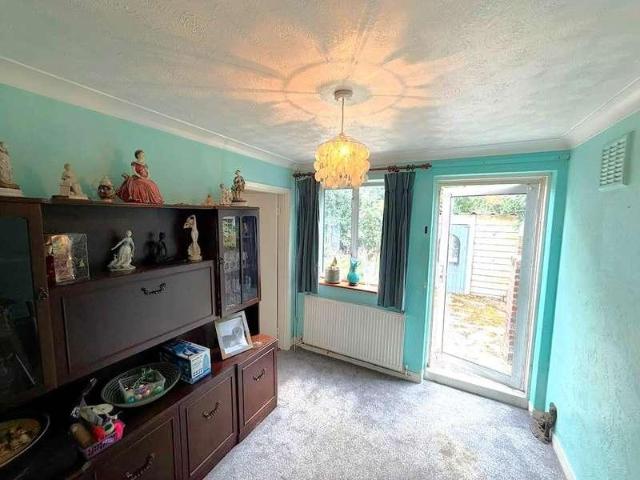 House for sale in London Borough of Hounslow, Greater London