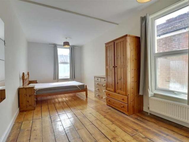 House for sale in Fratton, City Of Portsmouth