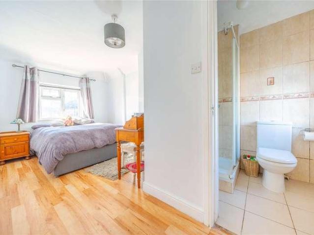 House for sale in Addlestone, Runnymede