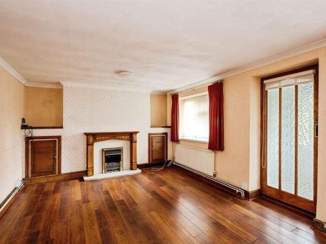 House for sale in Waunarlwydd, Wales