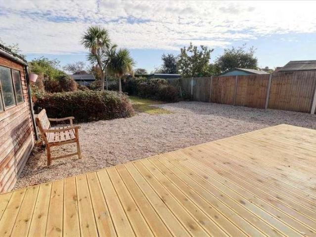 House for sale in Holland-on-Sea, Dale Hill