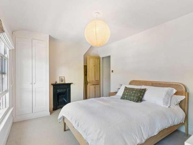House for sale in King's Walden, Hertfordshire