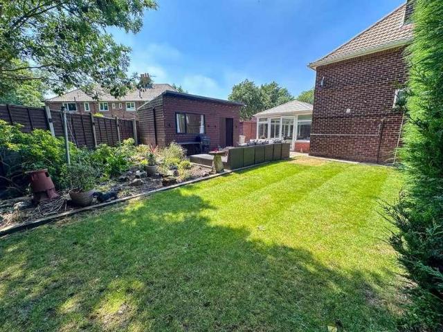 House for sale in Georgia, Greater Manchester
