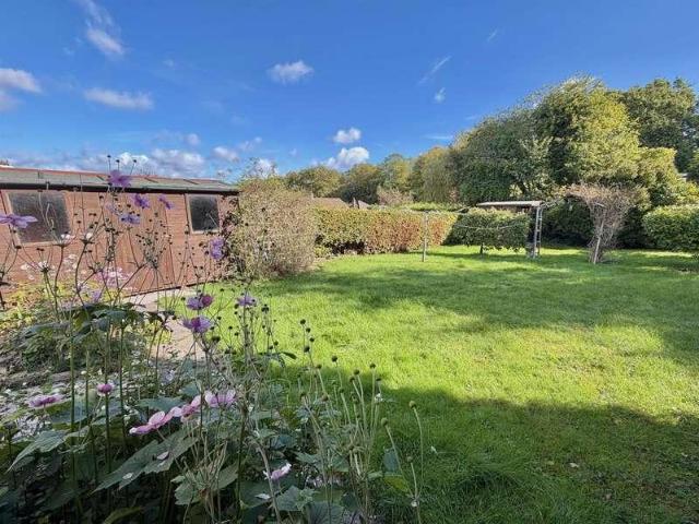 House for sale in Bulbridge, Wilton