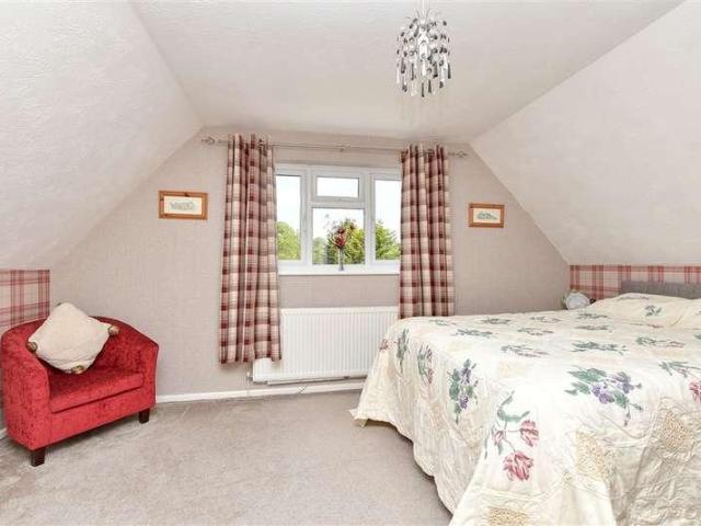 House for sale in Midway, Kent