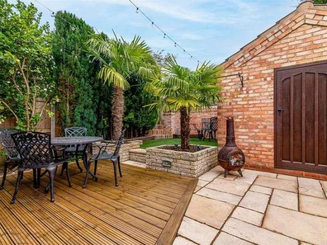 House for sale in Gedling, East Midlands