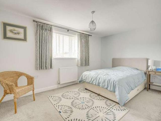 House for sale in Leighton-Linslade, Leighton Buzzard
