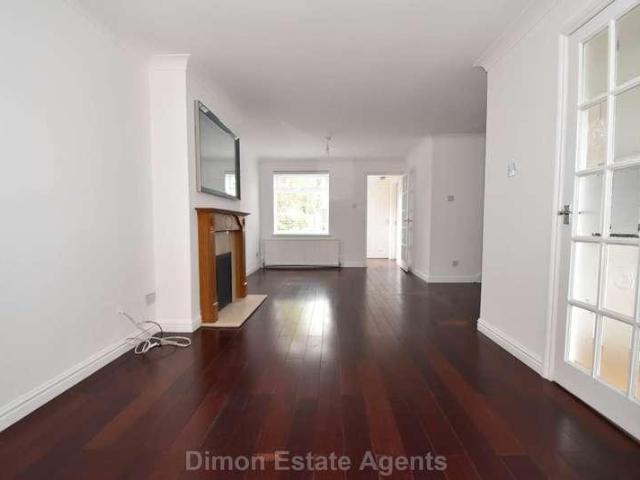 House for sale in Elson, Middlecroft