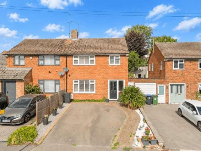House for sale in Pouchen End, Hertfordshire