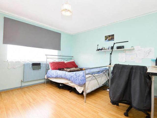 House for sale in Shooters Hill, Greater London