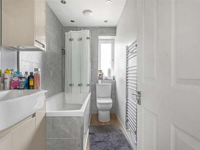 House for sale in Well Hall, Greater London