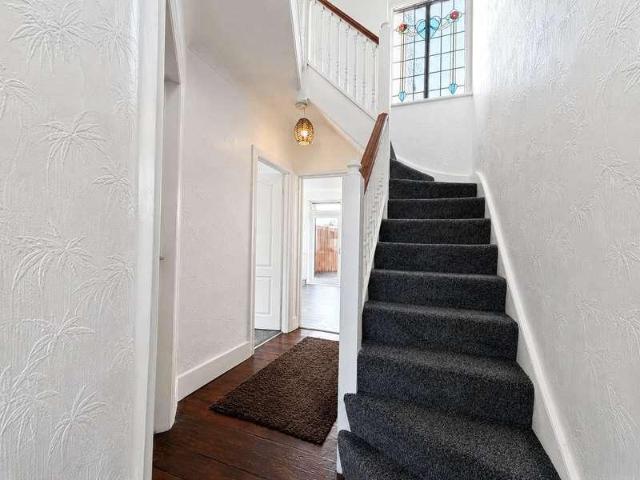 House for sale in Alton Barnes, Essex