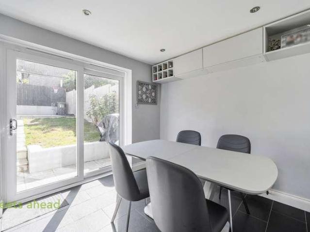House for sale in London Borough of Croydon, Upper Norwood
