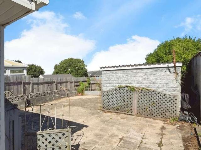 House for sale in Grovesend and Waungron, Gorseinon