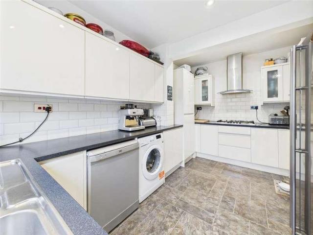 House for sale in Ruislip, Eastcote