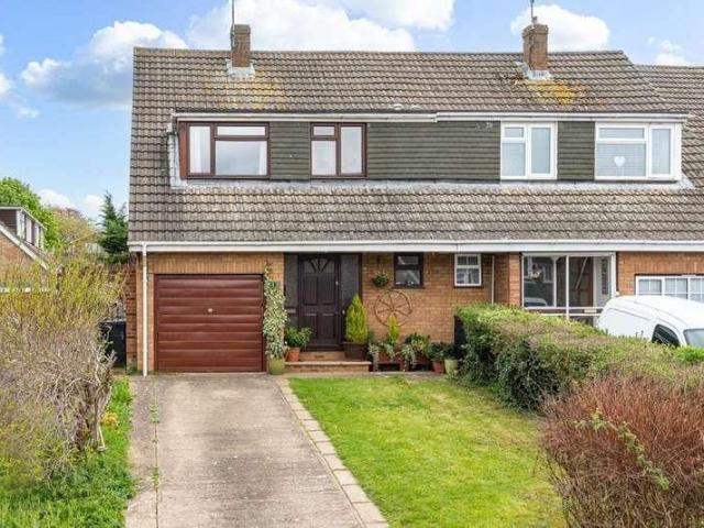 House for sale in Kingfisher Park, Colliers End