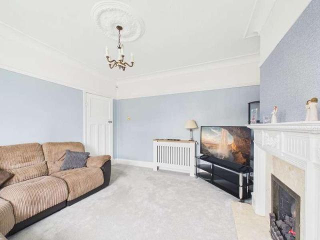 House for sale in Sutton Ings, Hull
