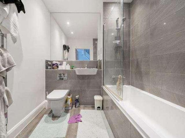 House for sale in The Slade, Oxfordshire