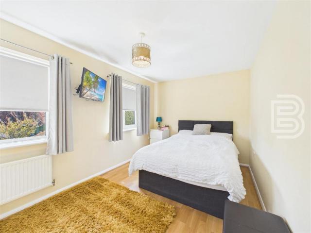 House for sale in Newton, New Bilton