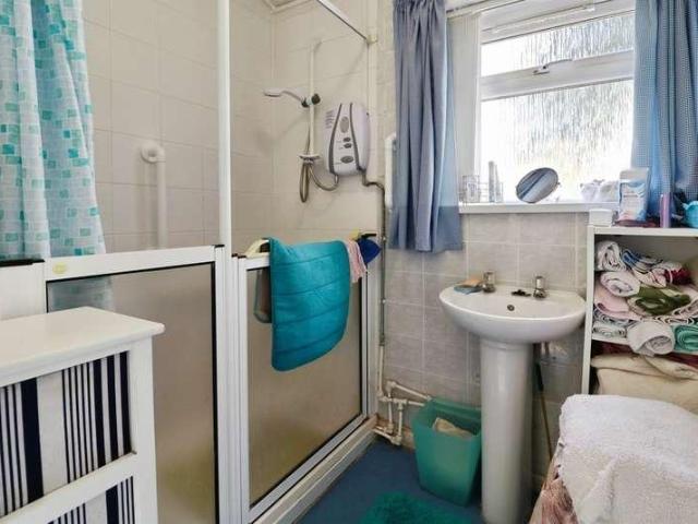 House for sale in Plasnewydd, Falcon Lodge