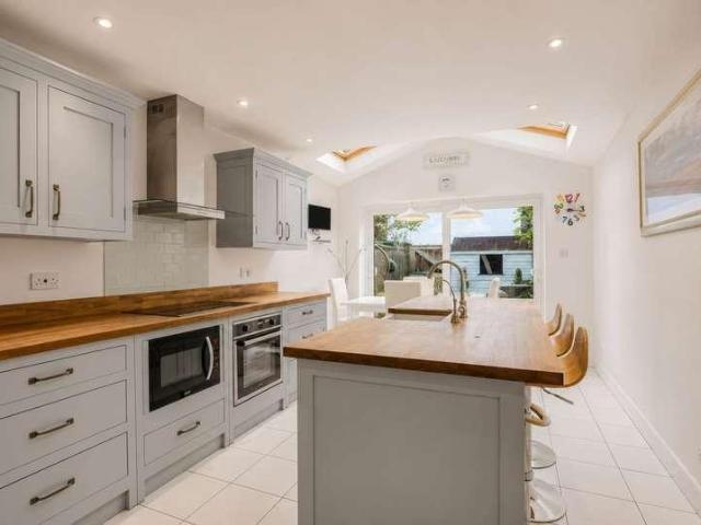 House for sale in The Slade, Oxfordshire