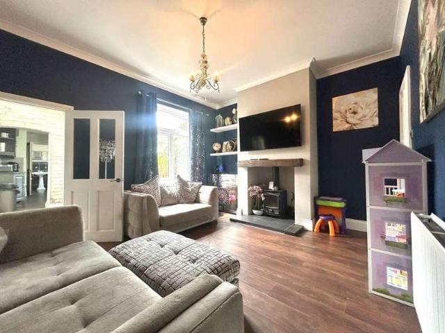 House for sale in Coseley, West Midlands