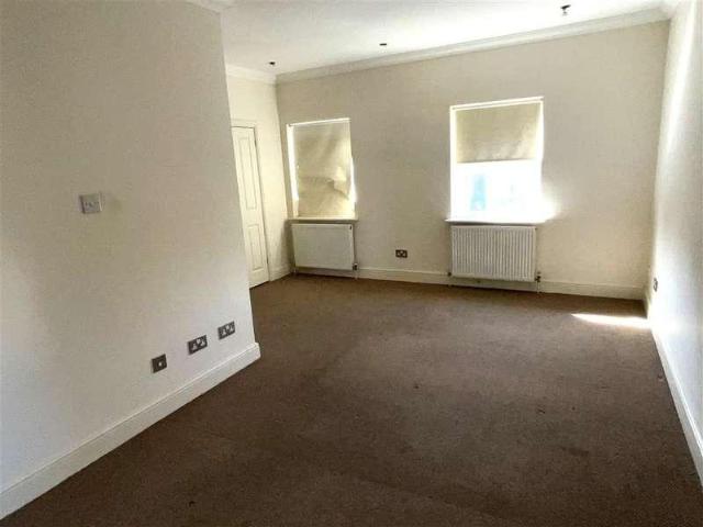 House for sale in Cliftonville West, Acol