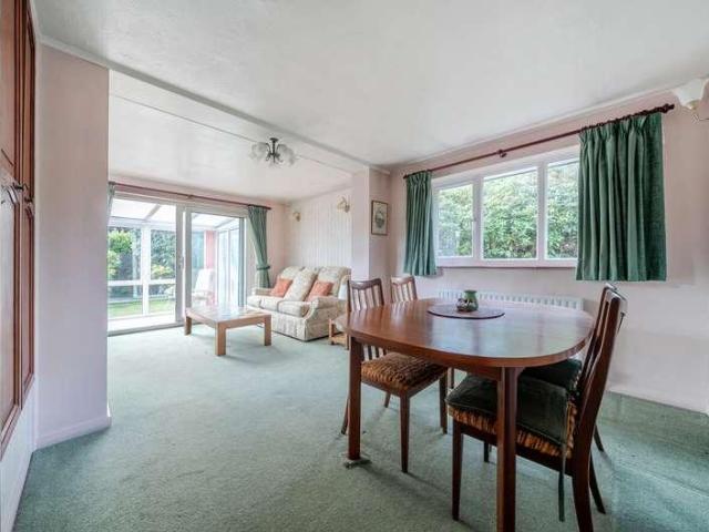 House for sale in Fole, Surrey