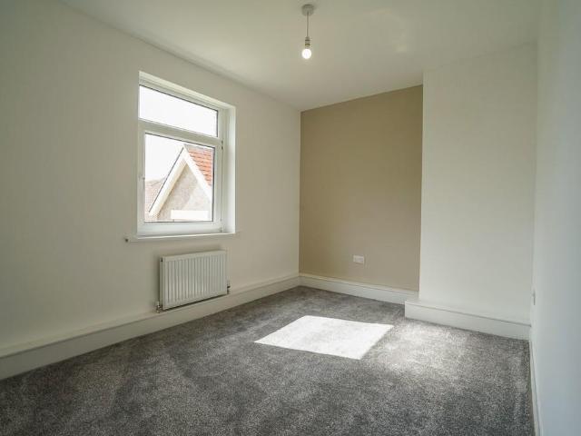 House for sale in Newbottle, Sunniside