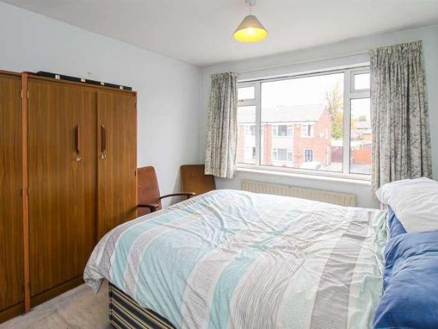 House for sale in Eastmoor, West Yorkshire