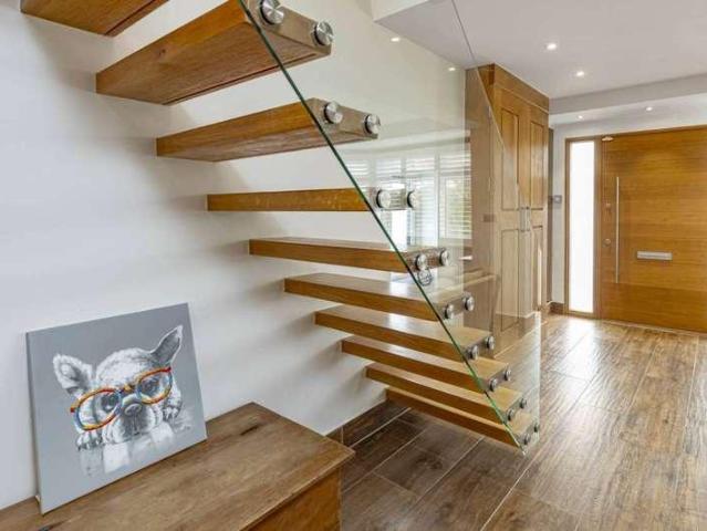 House for sale in Dollis Hill, Greater London