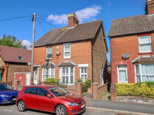 House for sale in New Town, Horsham