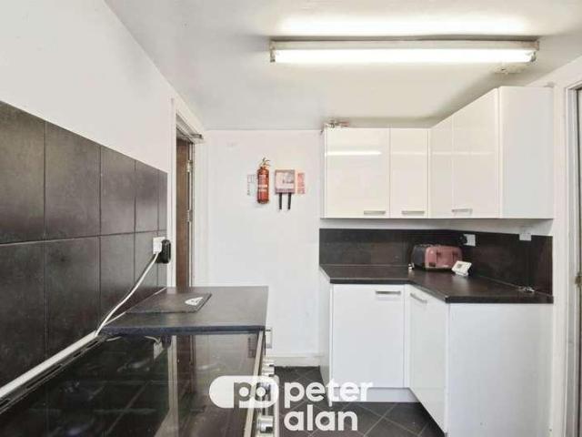House for sale in Mount Pleasant, Swansea