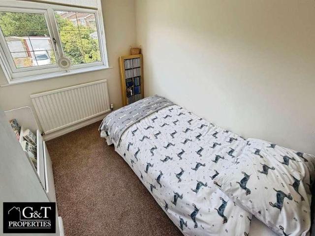 House for sale in Stourbridge, West Midlands