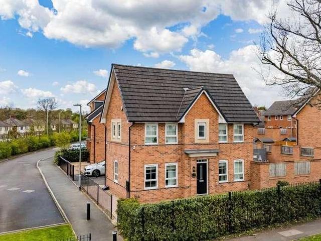 House for sale in Salford, Greater Manchester