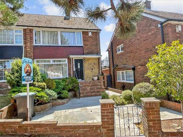 House for sale in Gravesend, Gravesham