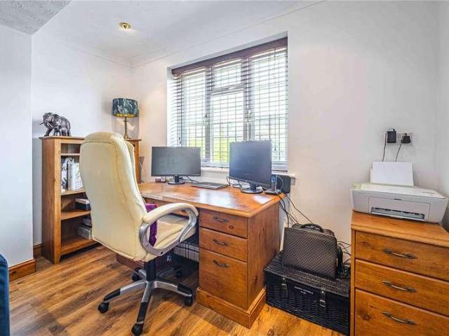 House for sale in Pouchen End, Hertfordshire