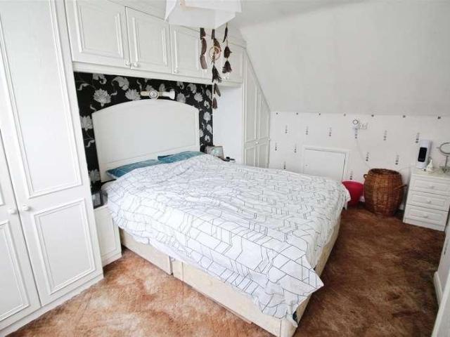 House for sale in Garforth, West Yorkshire
