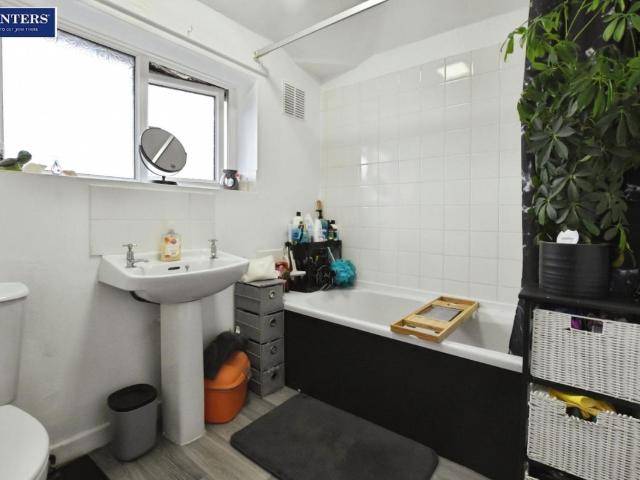 House for sale in Windsor, Crowle
