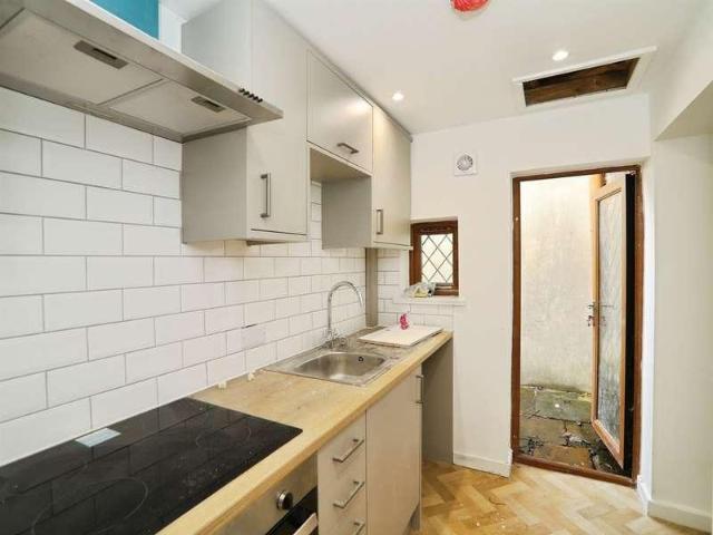 House for sale in Blaenllechau, Ferndale