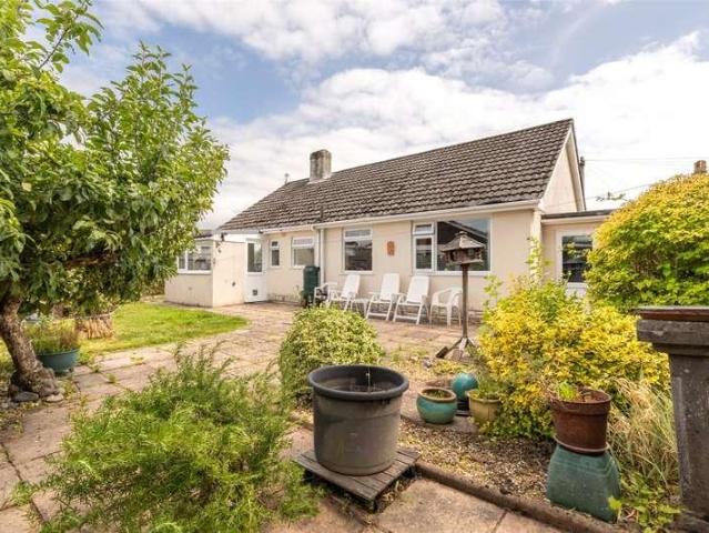 House for sale in Hayes, Colehill