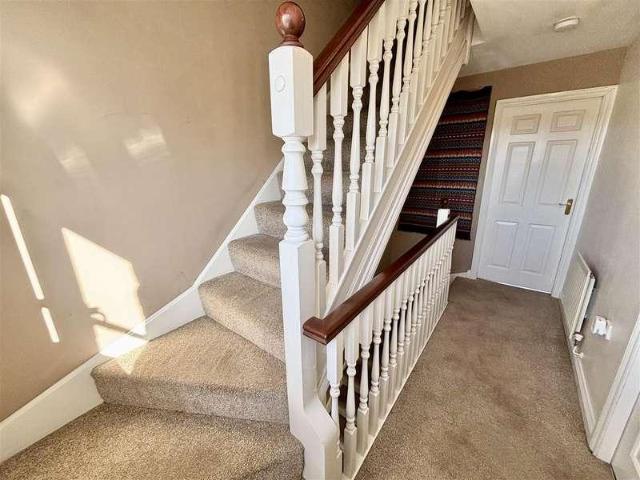 House for sale in Westwood Park, West Yorkshire
