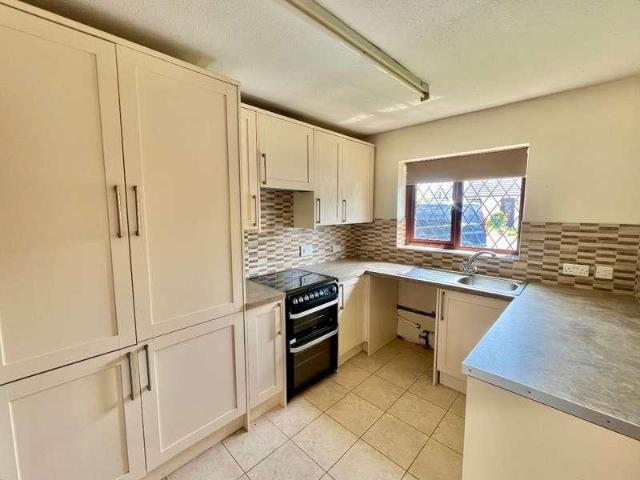 House for sale in Porthcawl, Nottage
