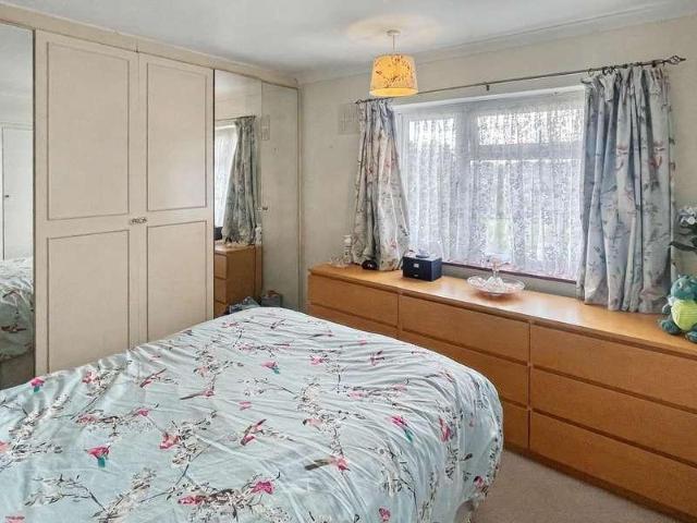 House for sale in Totteridge, Buckinghamshire