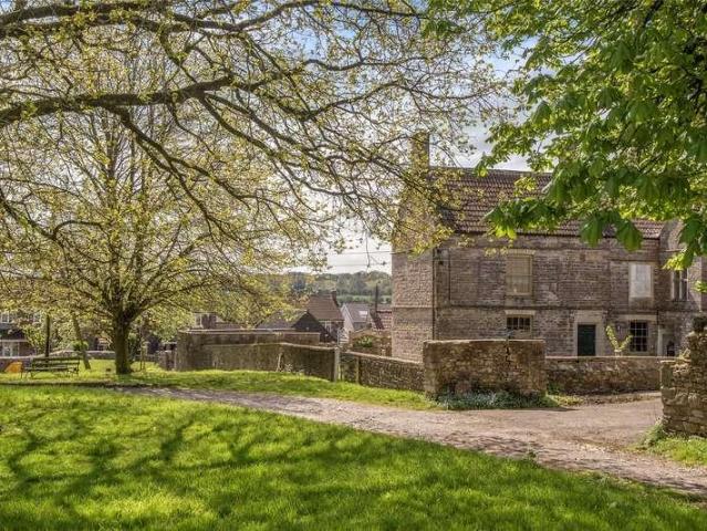 House for sale in Felton, North Somerset