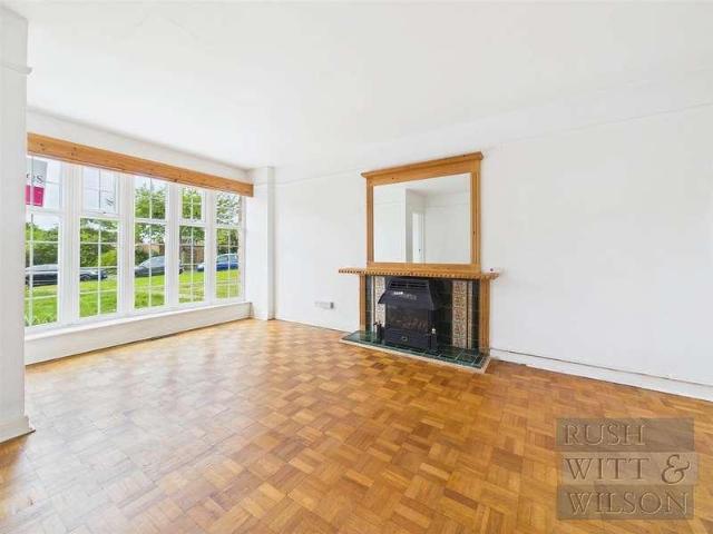 House for sale in Glenleigh Park, Heathlands