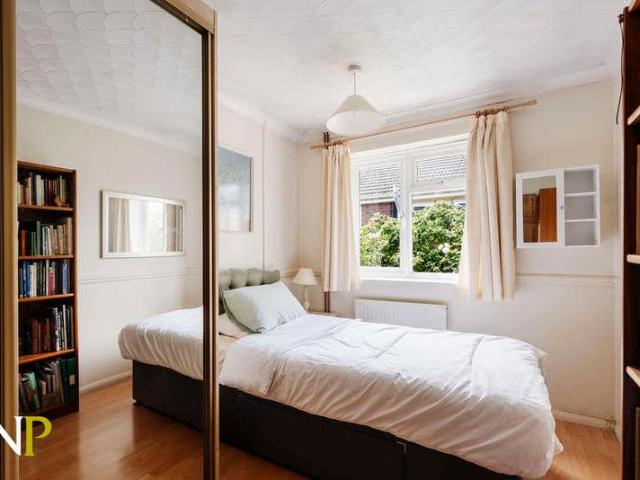 House for sale in Chelmondiston, Suffolk