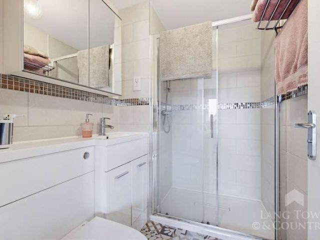 House for sale in Mount Wise